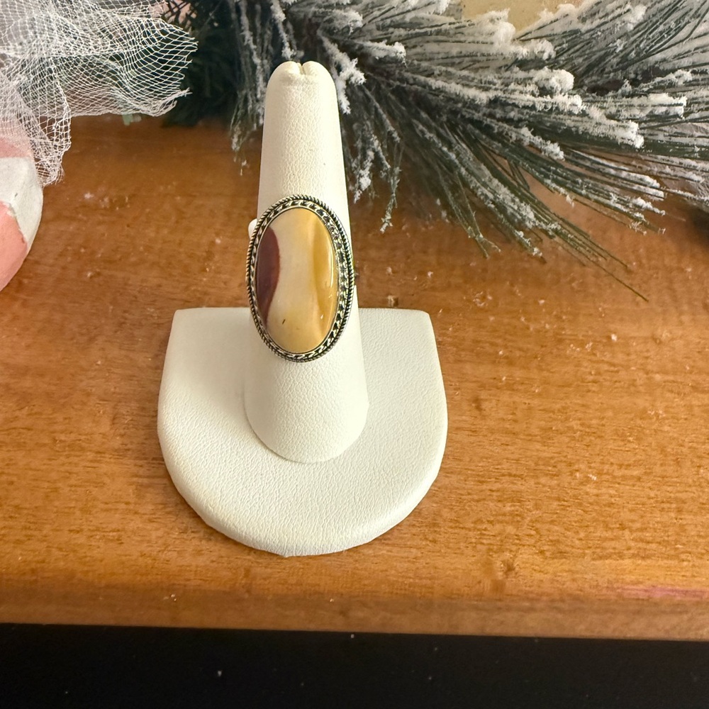 Elegant Multicolor Stone Ring